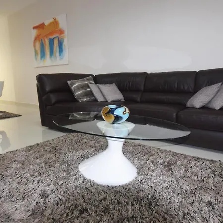 V86 - 2 Bedroom Md Shorestay